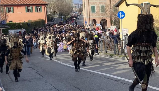 Sardegna al carnevale di Vimodrone con Alberto Scalas e i Mamutzones de Samugheo