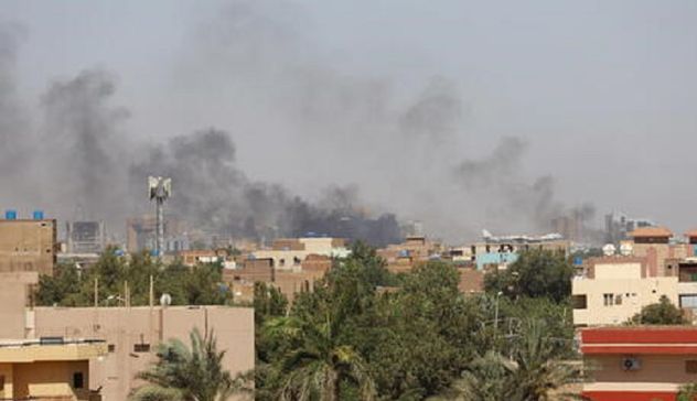 Scontri in Sudan, Ue e Usa organizzano l'evacuazione dei loro cittadini