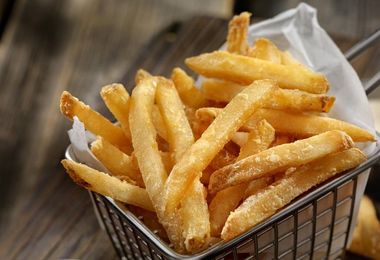 Patatine fritte causano ansia e depressione: lo dice la scienza