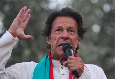 **Pakistan: rilasciato ex premier Imran Khan**
