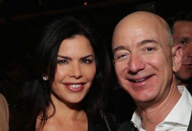 Il miliardario Jeff Bezos fidanzato ufficialmente con Lauren Sanchez