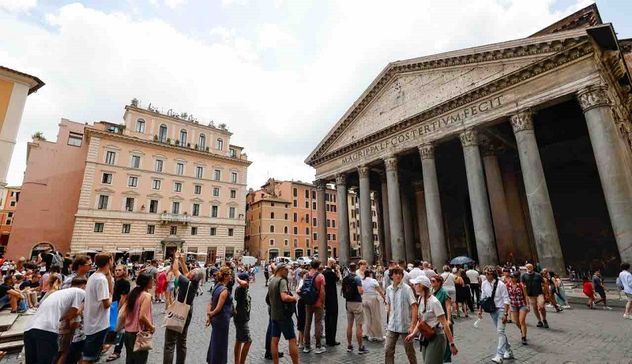 Pantheon, ingresso a pagamento da oggi: biglietti a 5 euro
