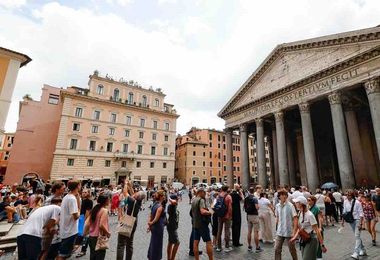 Pantheon, ingresso a pagamento da oggi: biglietti a 5 euro