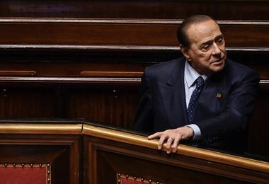 Aperto il testamento di Silvio Berlusconi davanti agli avvocati dei figli