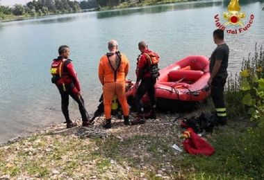 Piacenza, 60enne si tuffa nel fiume per salvare il figlio: muoiono entrambi