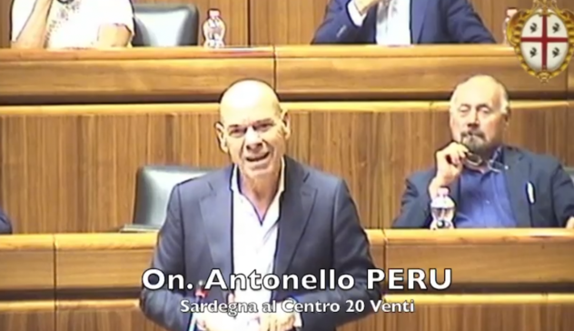 Cagliari. Il consigliere regionale Antonello Peru torna in Aula e si toglie qualche sassolino. “Sono 18 mesi che non parlo”