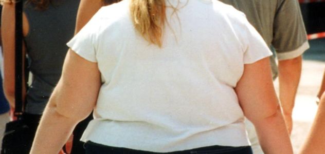 Donne e social, 2 su 5 vengono criticate per il peso