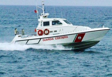 Asinara: denunciati pescatori di frodo, fermati nell'area marina protetta del Parco 
