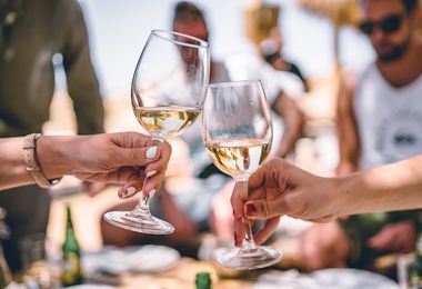 Il Vermentino di Gallura è il vino più venduto in Italia d'estate 