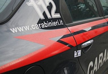 Cento euro per celebrare i funerali, sacerdote arrestato dai carabinieri
