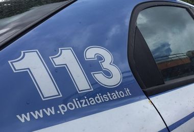 Milano: adescava vittime online poi le perseguitava, arrestato 38enne
