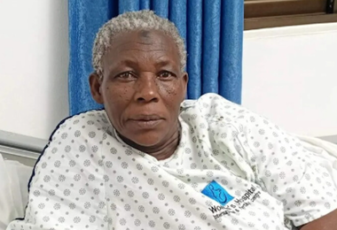 Mamma di 2 gemelli a 70 anni, “Dio ha risposto alle mie preghiere”