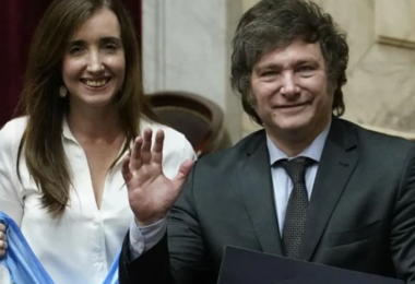 Javier Milei ha giurato, è il nuovo presidente dell'Argentina