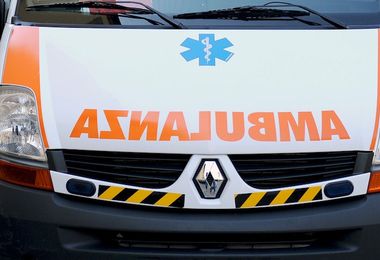 Paura a Sassari: bus Arst sfonda cancellata 