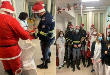 Nuoro, la Polizia di Stato porta doni ai bambini ricoverati 