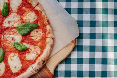 Oggi è il Pizza day, verità e falsi miti dai medici anti-bufale