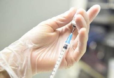 Vaccino anti-melanoma, al Pascale di Napoli la prima dose italiana