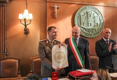 Trieste conferisce cittadinanza onoraria alla Brigata Sassari