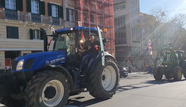 Agricoltori in protesta verso Sanremo: incerta la presenza sul palco