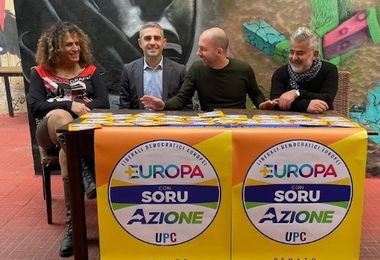 Federico Pizzarotti a Olbia per sostenere la lista +Europa-Azione con Soru