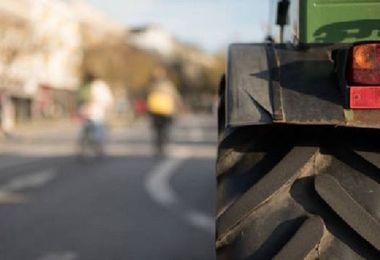 Protesta trattori nel Nuorese, 70 mezzi e 3 ore di marcia