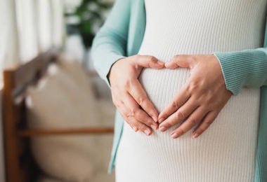 Licenziata perché incinta, M5S: “Siamo all'anno zero dei diritti”