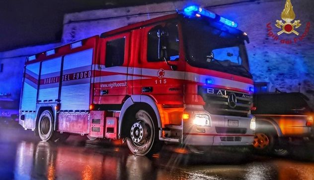 Bologna. Incendio in appartamento: morti madre e tre bambini