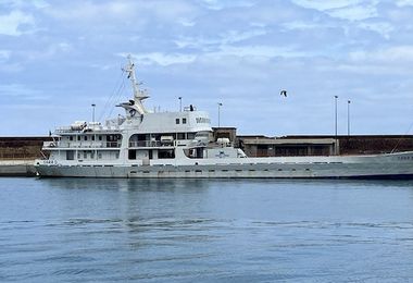 Traghetto per l'Asinara in servizio anche a Pasquetta e il 25 aprile