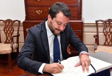 **Europee: Salvini, 'Vannacci? Mi farebbe piacere, ma c'è un mese di tempo per liste'**