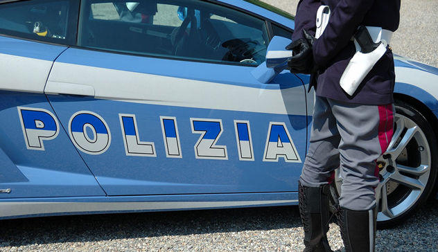 Cagliari, nello zaino carte di credito e documenti rubati: 32enne arrestato