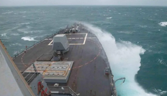 Rischio attacco Iran a Israele. Usa schierano navi da guerra