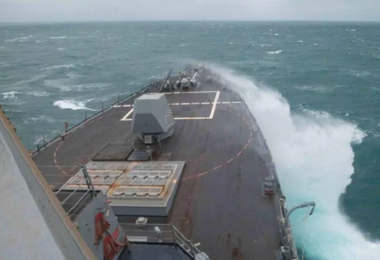 Rischio attacco Iran a Israele. Usa schierano navi da guerra