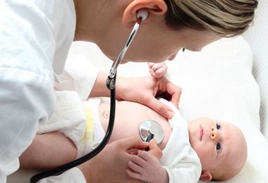 Entro il 2026 in Sardegna mancheranno 53 pediatri