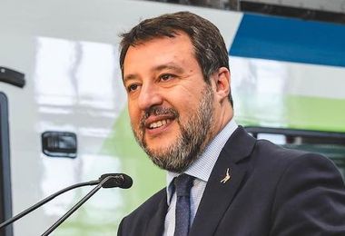 Ladri nella casa romana di Matteo Salvini
