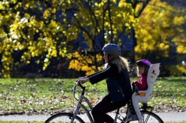 Giornata mondiale bicicletta, 11% italiani la usa: pedalare allunga la vita
