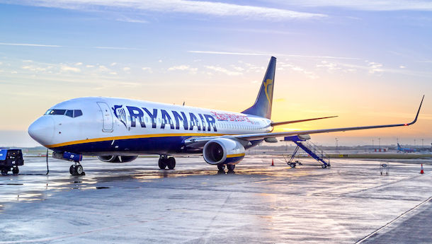 Ryanair, 400mila passeggeri a terra: ecco l'elenco dei voli cancellati