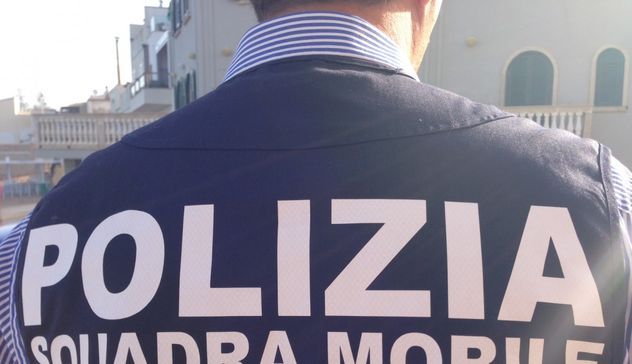 La polizia cattura un latitante condannato l'omicidio di un'anziana a Rimini
