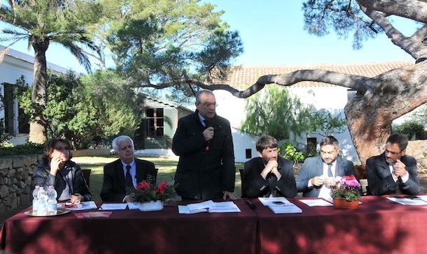 Caprera: Franceschini firma il contratto di sviluppo per le isole minori