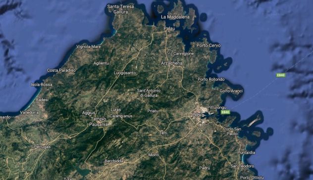 Boati e scosse avvertiti da Torpè a Baja Sardinia, paura terremoto ma la causa potrebbe essere un'altra