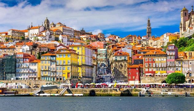 Il Portogallo è vicino: Ryanair annuncia un nuovo collegamento Cagliari-Porto
