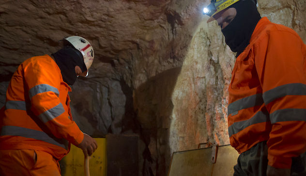 Miniera di Olmedo: continua la protesta a 80 metri di profondità