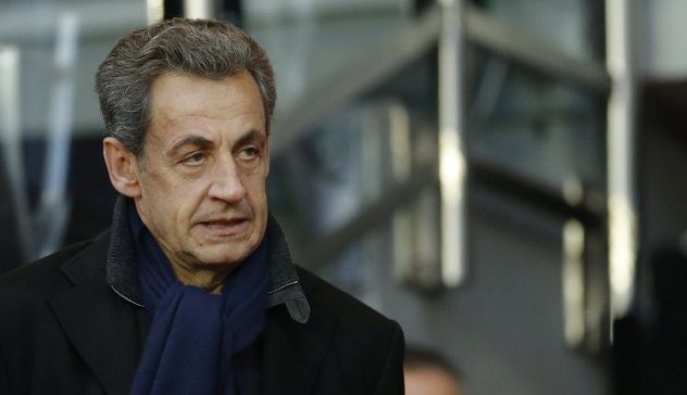 Sarkozy in stato di fermo. Le Monde: “Finanziamenti illeciti dalla Libia per la sua campagna elettorale”