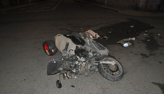 Tragedia a Cagliari, scontro auto-scooter: muore un 47enne