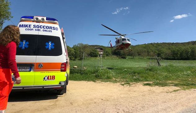 Incidente tra due auto nelle campagne di Ortueri: due i feriti