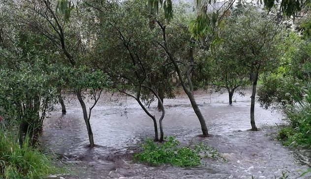 Allarme a Olbia: il rio Sa Ua Niedda sta esondando