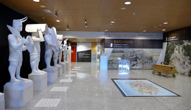 In aeroporto il fascino della mostra “Sardegna archeologica, museo a cielo aperto”