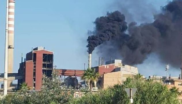Canna fumaria in fiamme a Portovesme