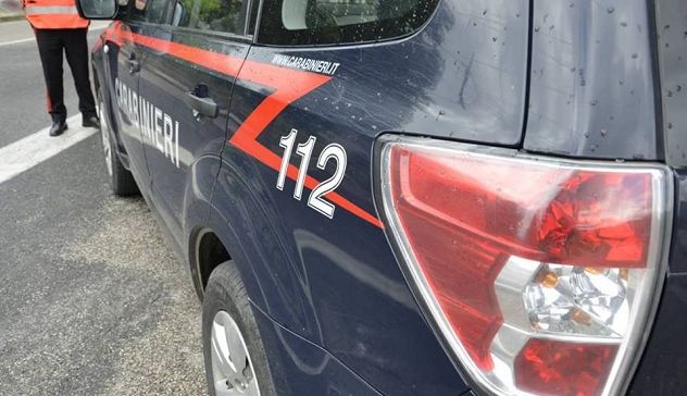 Lite in strada: 4 persone denunciate dai carabinieri