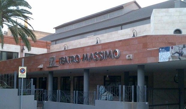 Teatro: Overload al Massimo di Cagliari