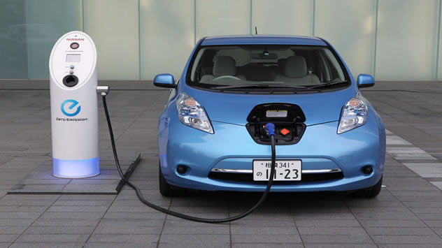 Imprese: bando da 4 mln per auto elettriche